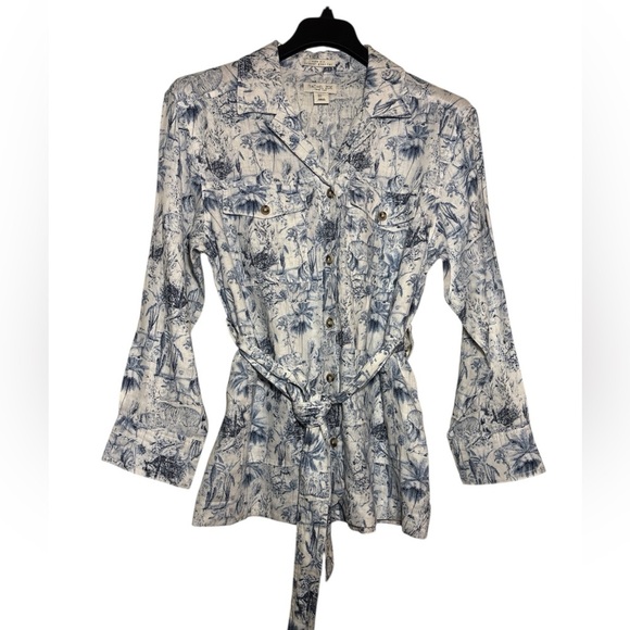 Rachel Zoe Tops - Rachel Zoe Safari Print Belted Button-Down Top Blue White Women’s Size S White
